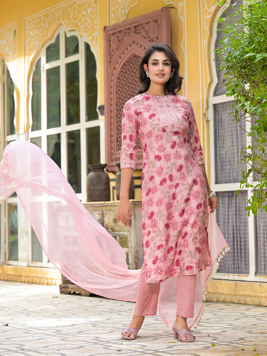 Blush Pink Floral Kurta Set With Dupatta