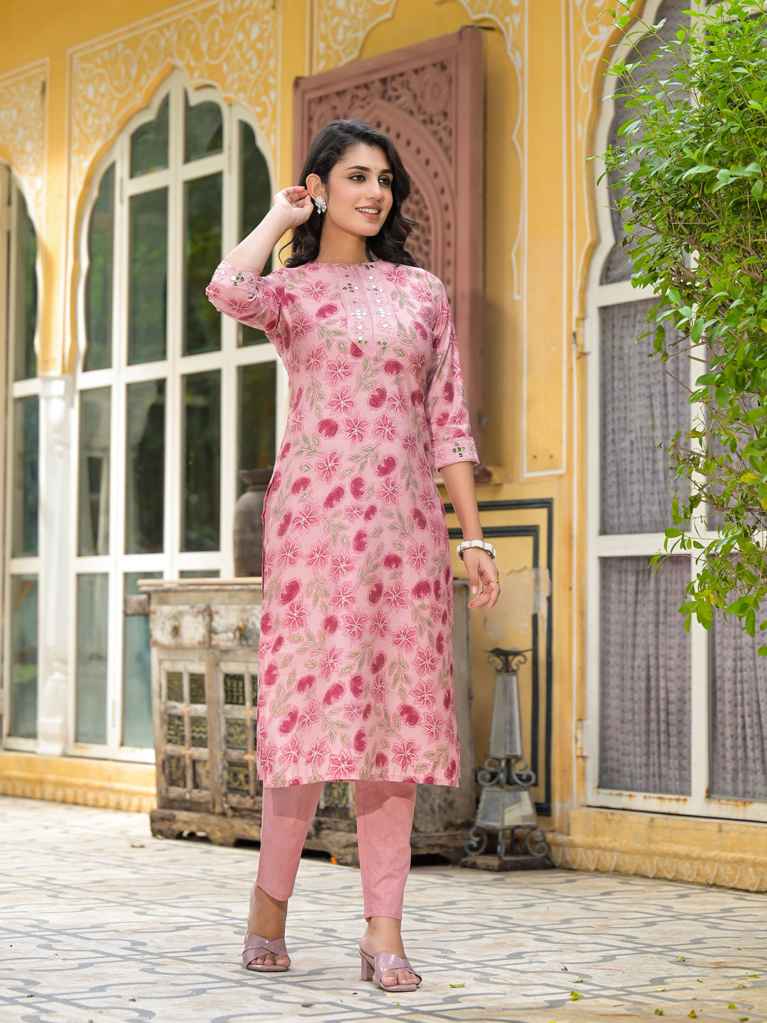 Blush Pink Floral Kurta Set With Dupatta