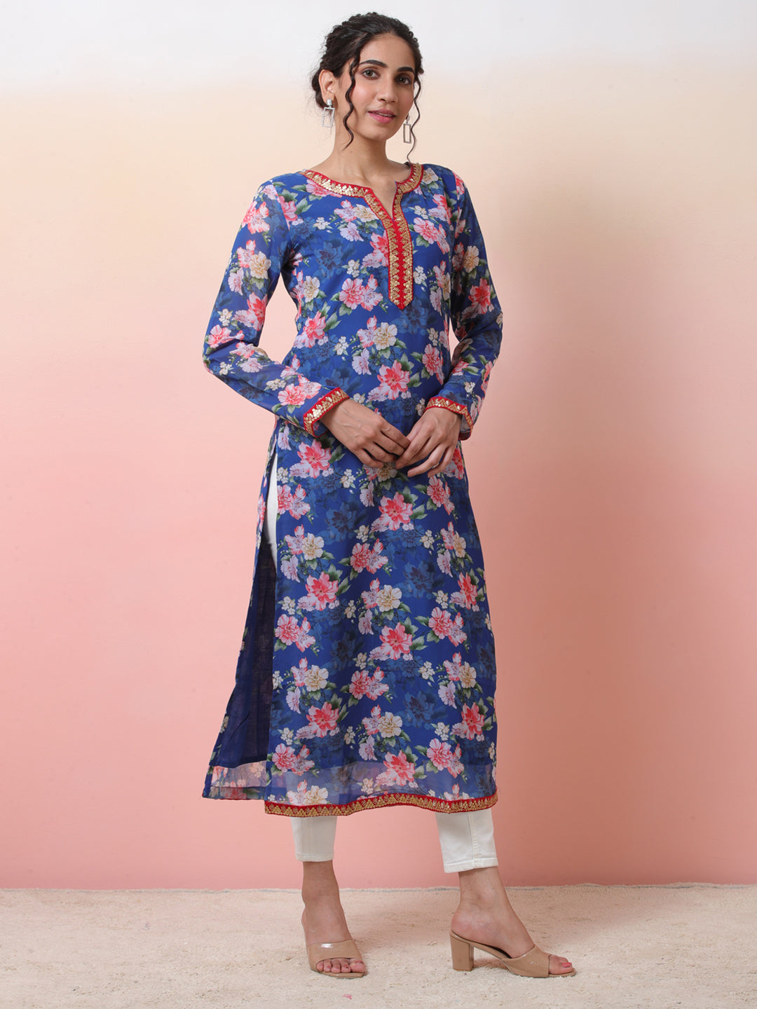 Blue Floral Print Kurta With Lace Details