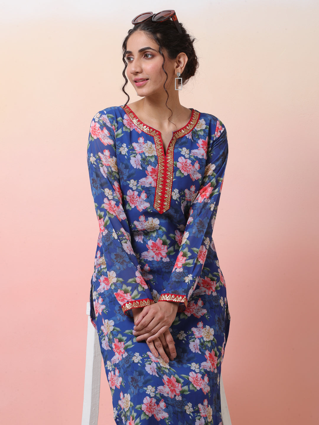 Blue Floral Print Kurta With Lace Details