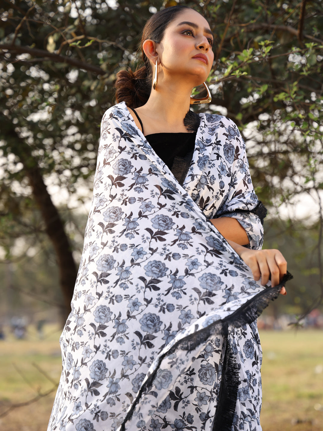 White & Black Floral printed Saree with blouse