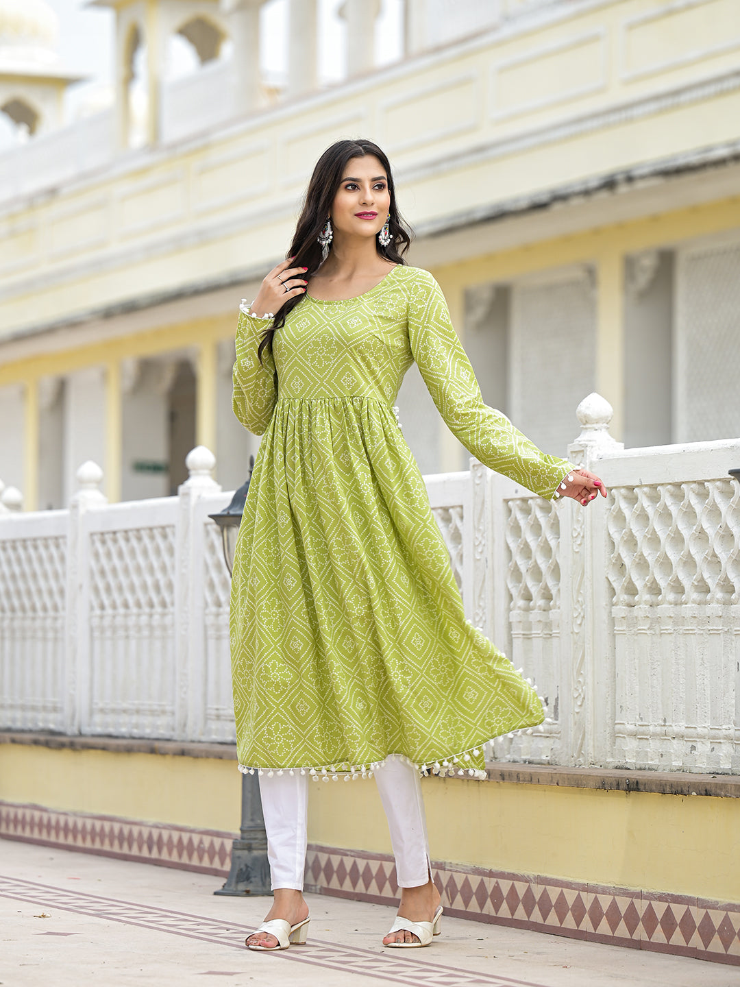 Mehendi Green Nyra Cut Kurta