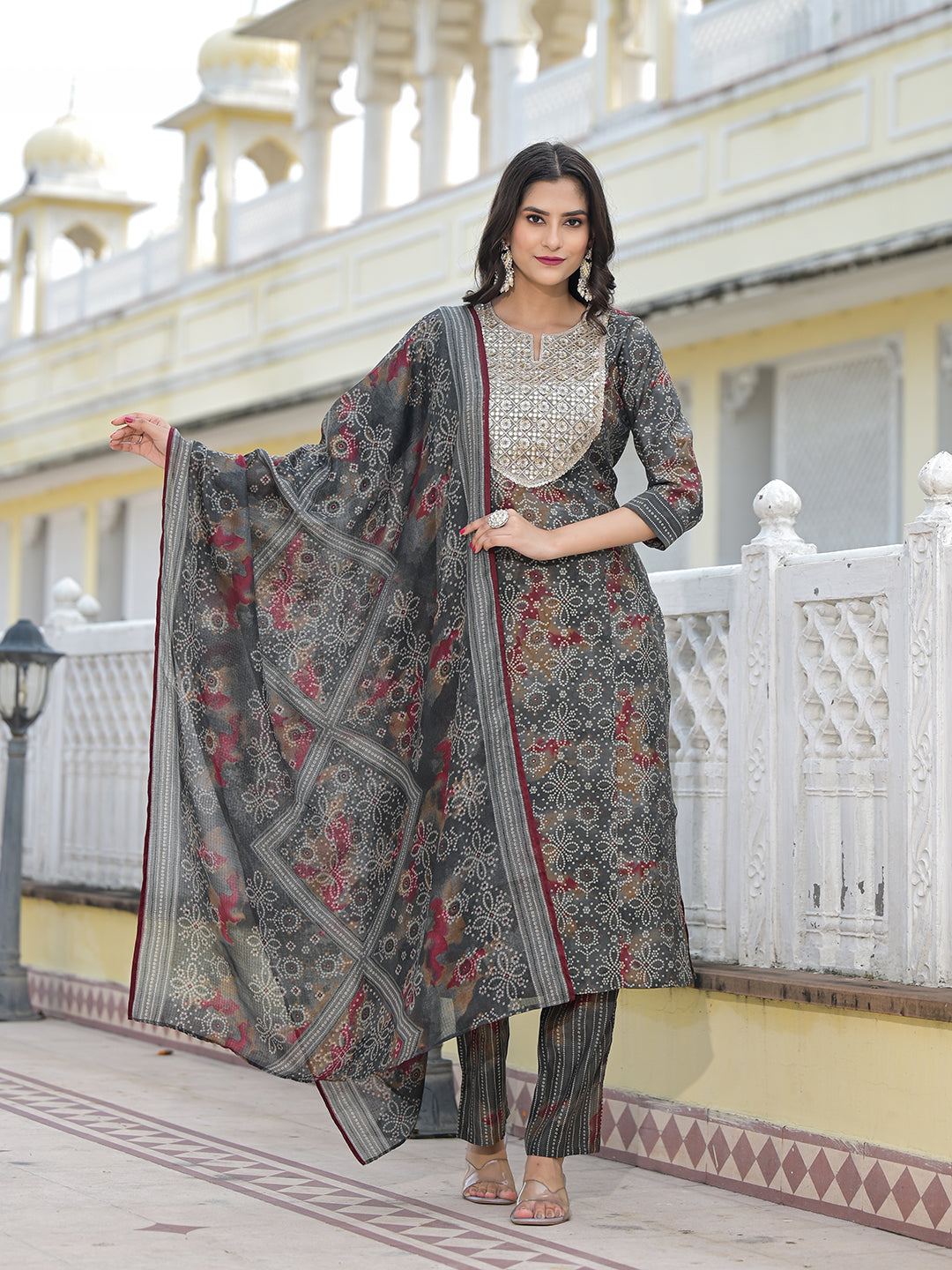 Grey Bandhani Kurta Set with embroidered patch on yoke