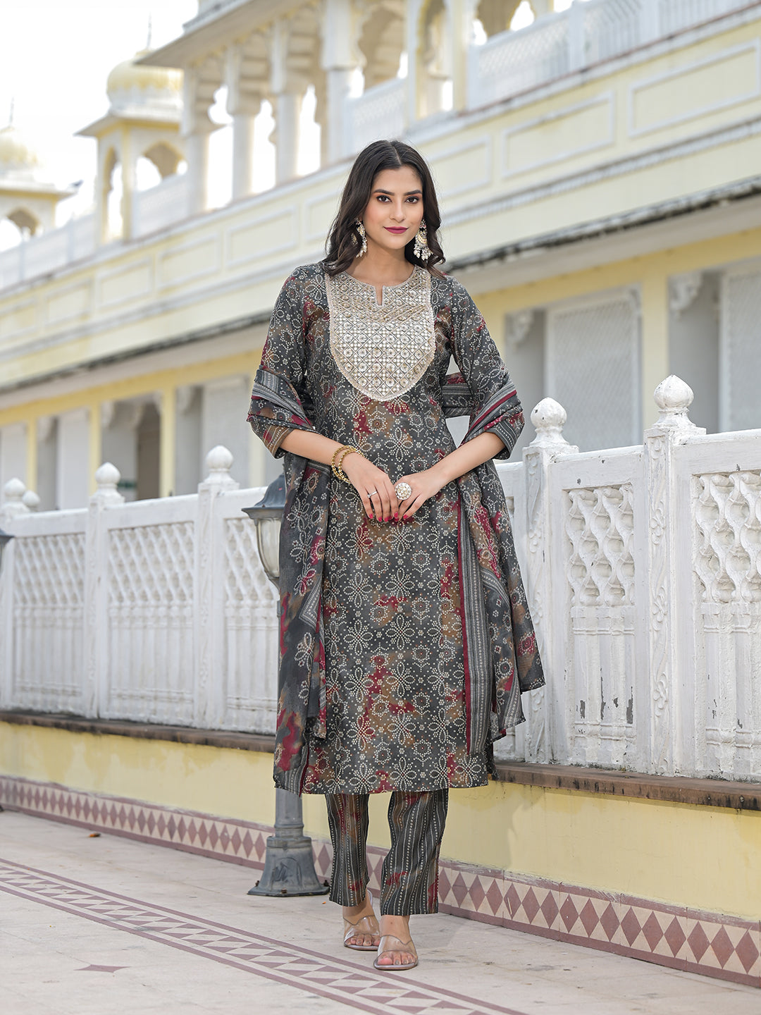 Grey Bandhani Kurta Set with embroidered patch on yoke