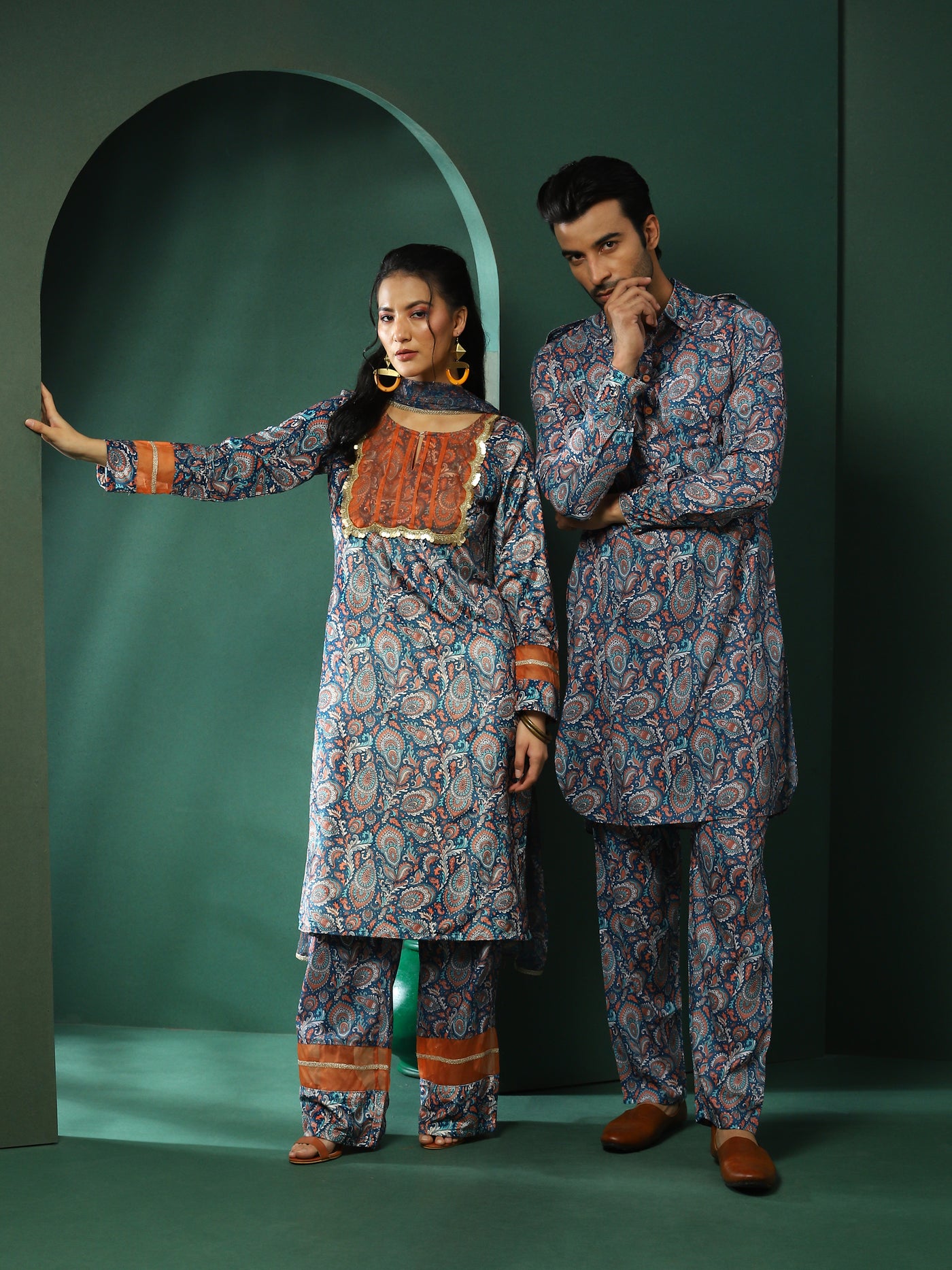 Blue Persian Motifs Couple Combo Set