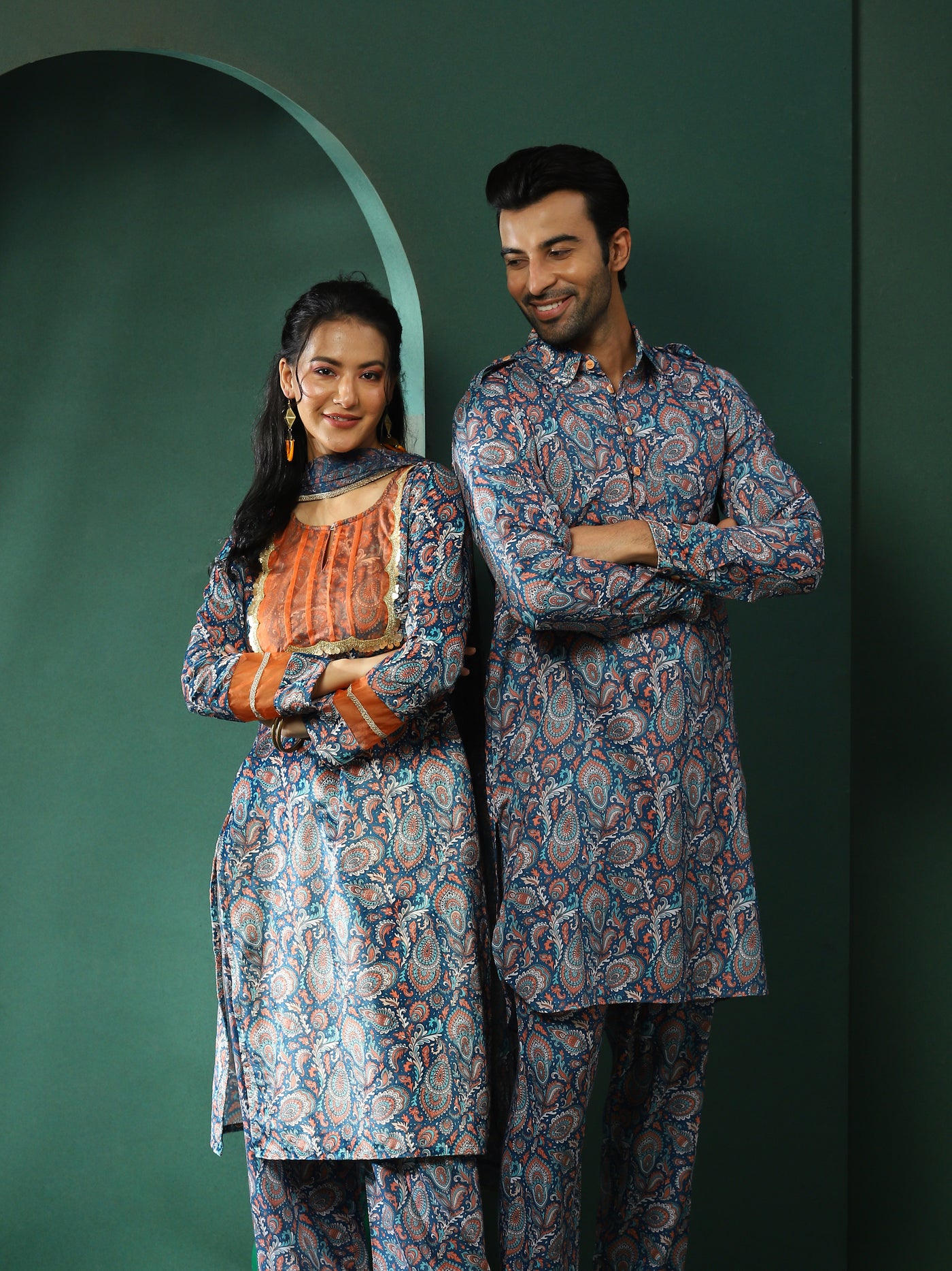 Blue Persian Motifs Couple Combo Set