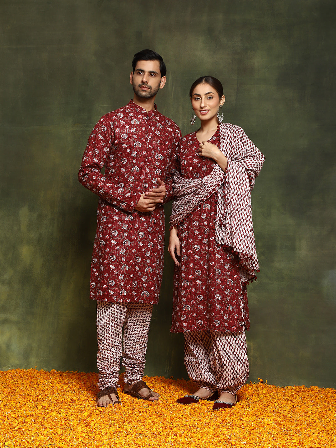 Maroon Floral Print Couple Combo