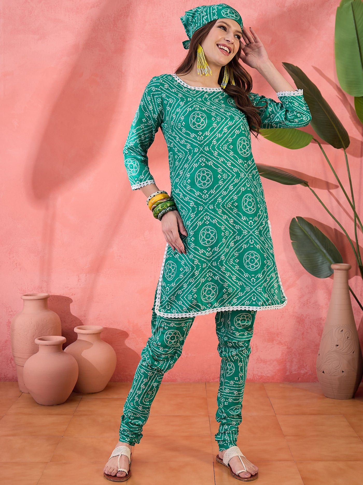 Green Bandhani Print Kurta With Churidar Pant