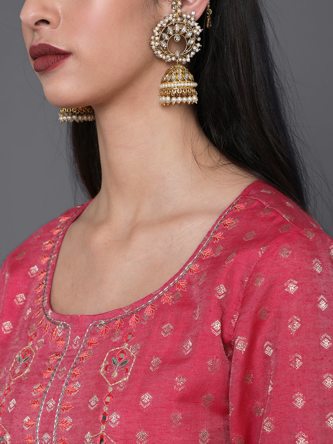 Pink Dobby Designed Embroidered Kurta