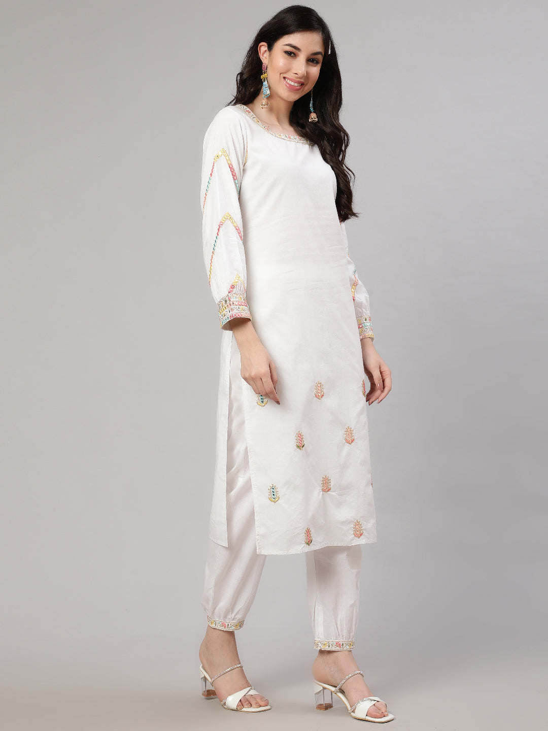 White Embroidered Kurta Pant With Dupatta