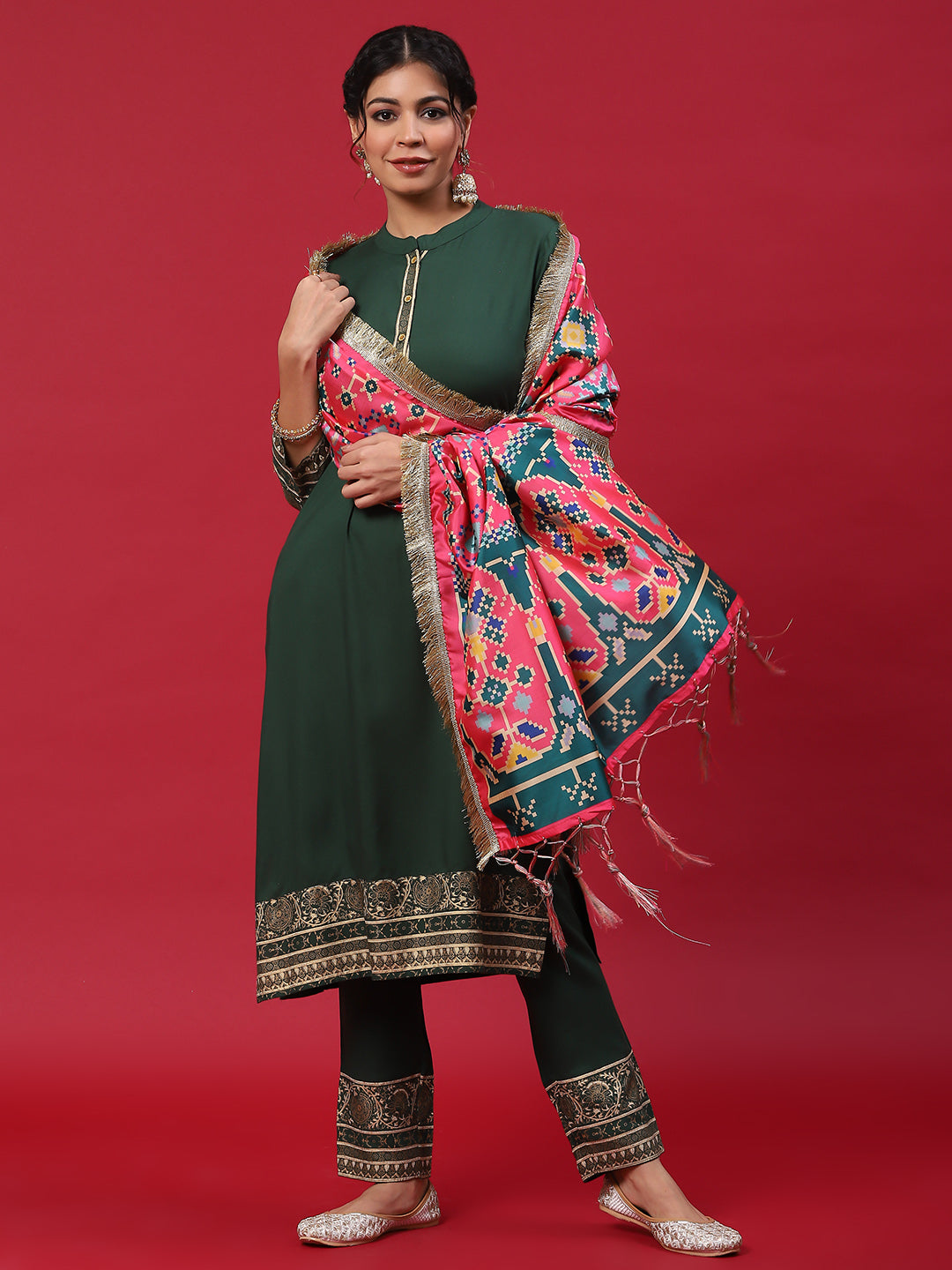 Green Gold Printed Kurta Pant With Embellished Dupatta